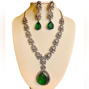Vintage Emerald Doublet American Diamond Necklace for Wedding, Party, Oxidised